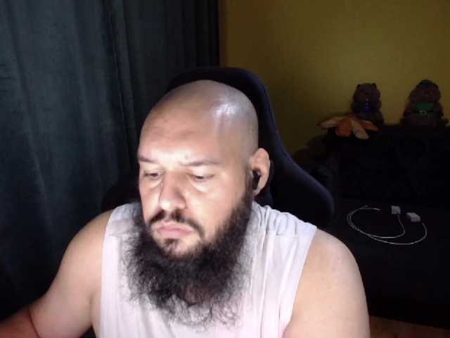GuesssWho24