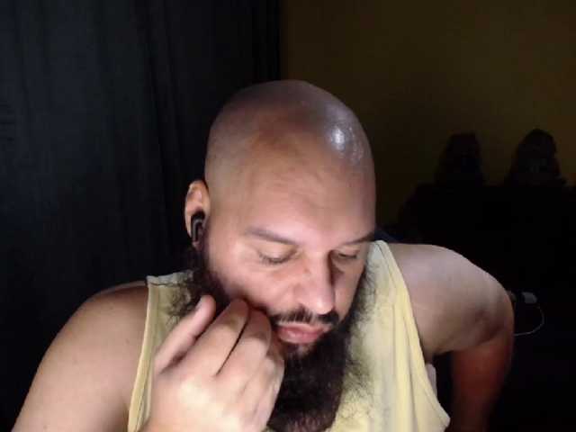 guessswho24