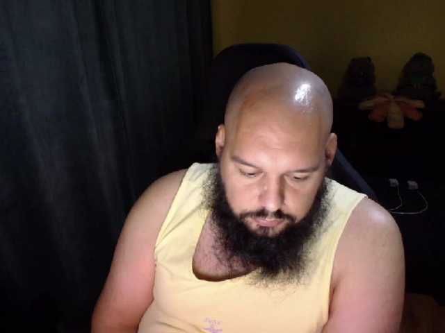 guessswho24