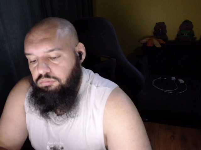 guessswho24