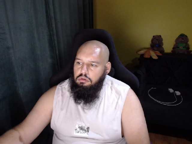 guessswho24