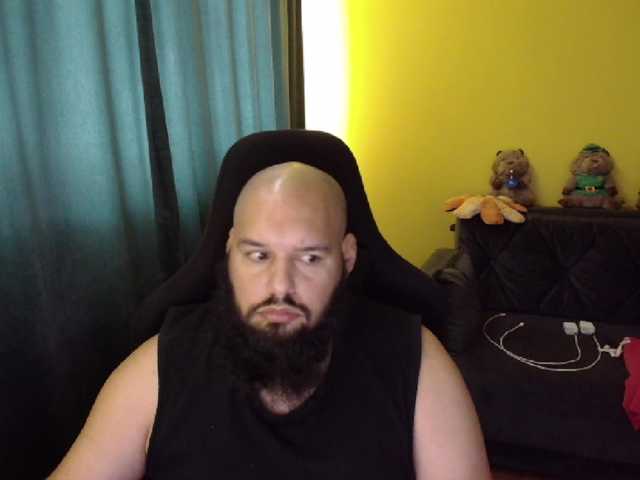 guessswho24