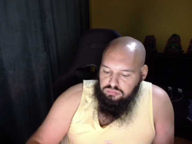 guessswho24