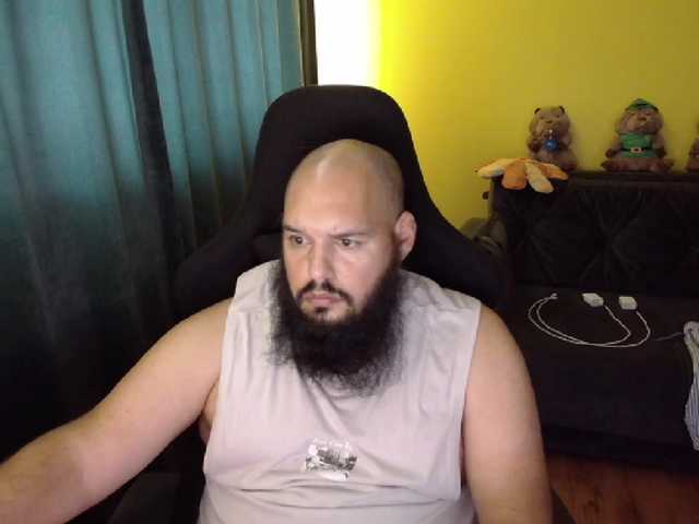 guessswho24