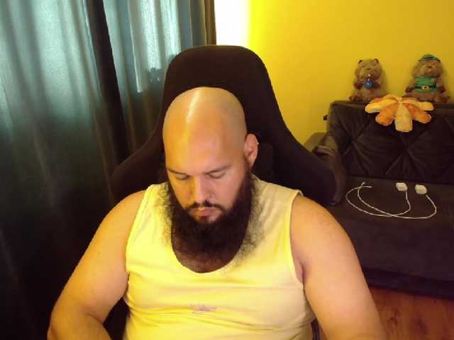 guessswho24