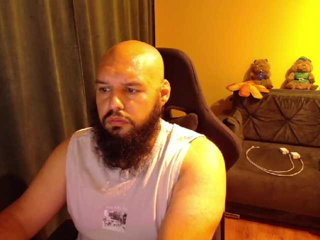 guessswho24