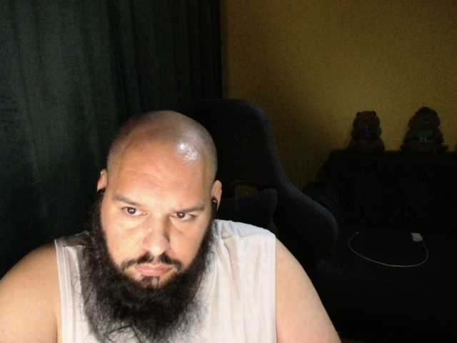 guessswho24