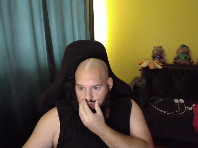 guessswho24