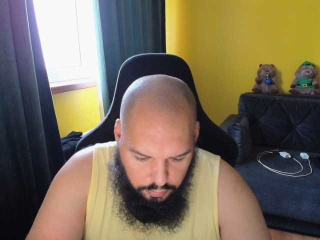 guessswho24