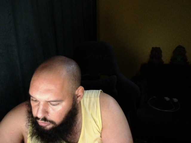 guessswho24