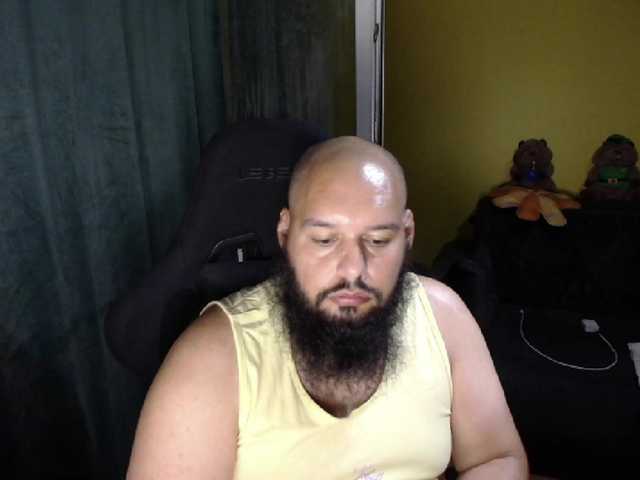 GuesssWho24