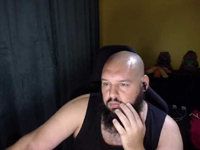 guessswho24