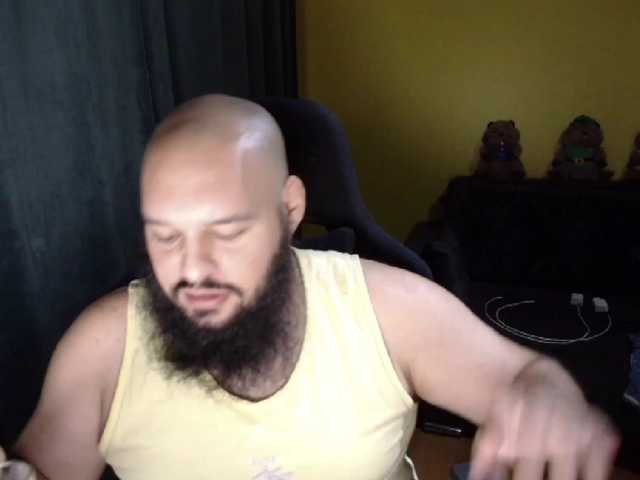 guessswho24