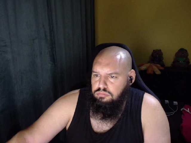 guessswho24