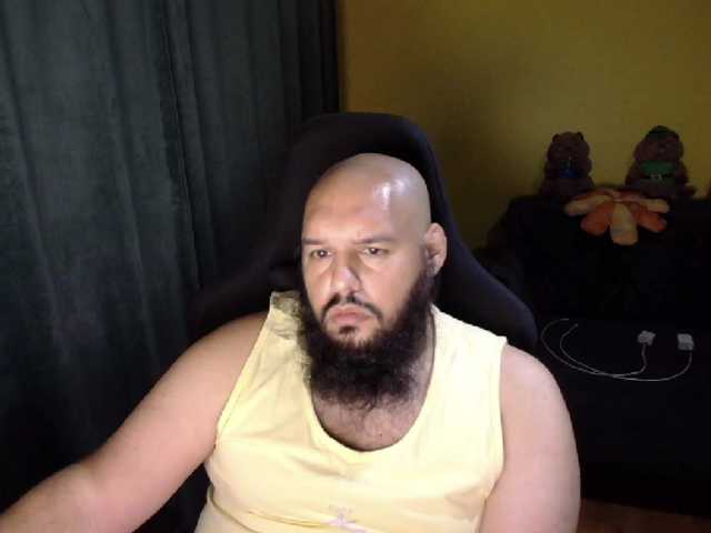 guessswho24