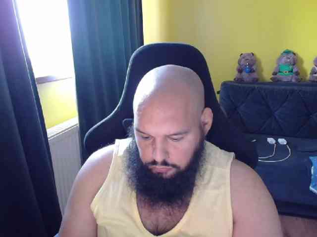 GuesssWho24