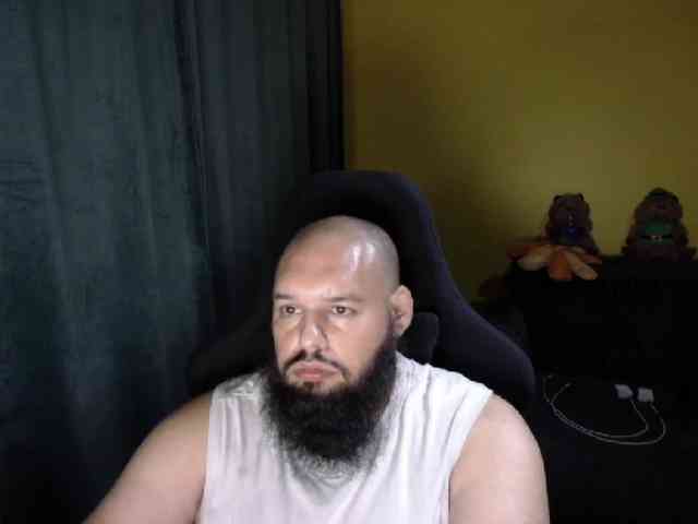 GuesssWho24