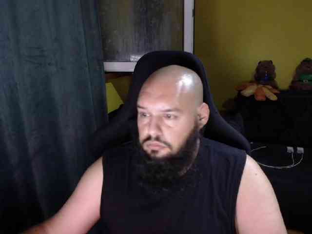 GuesssWho24