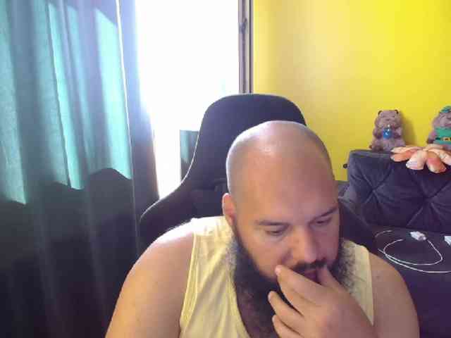 GuesssWho24