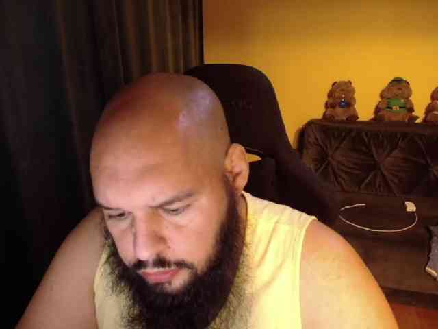 GuesssWho24