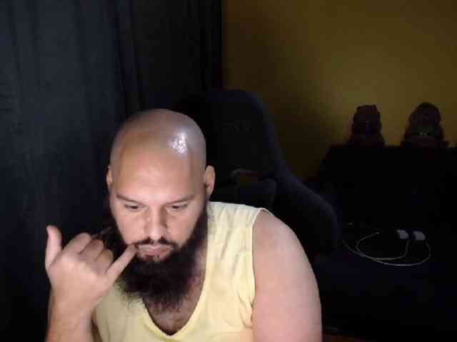 GuesssWho24