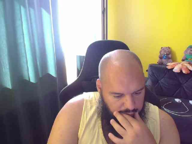 GuesssWho24