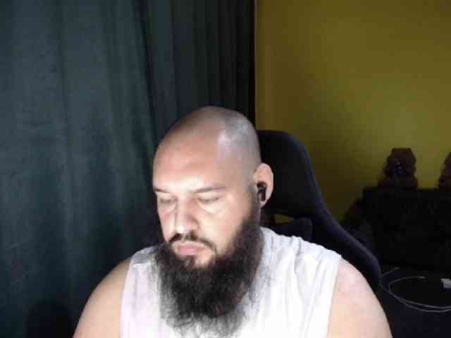 GuesssWho24