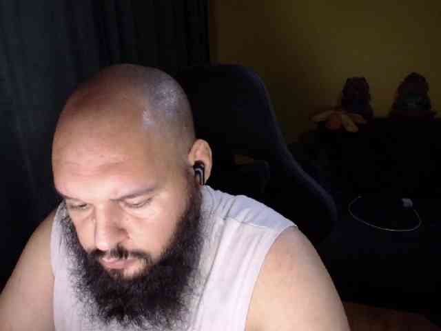 GuesssWho24