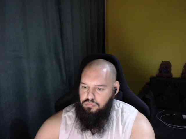 GuesssWho24