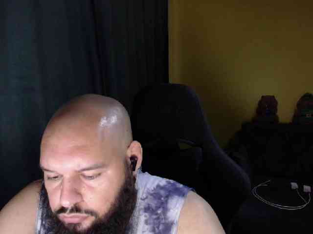guessswho24
