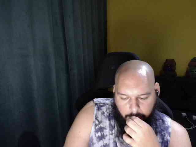 guessswho24