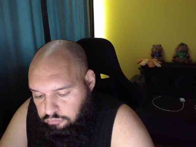 GuesssWho24