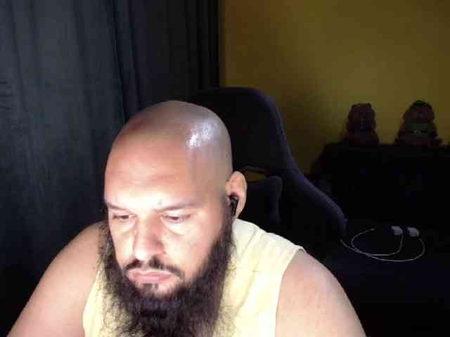 GuesssWho24