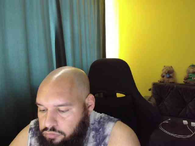 guessswho24
