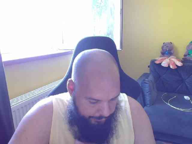 guessswho24