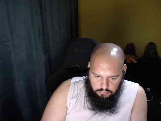 GuesssWho24
