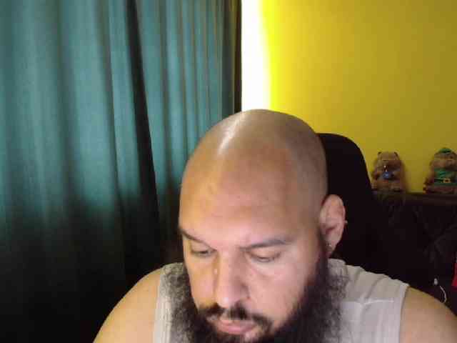 GuesssWho24