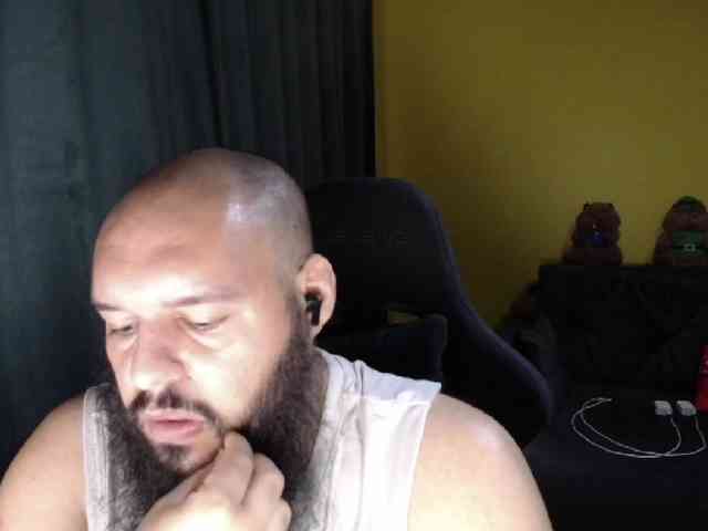 guessswho24