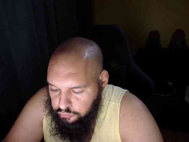 GuesssWho24
