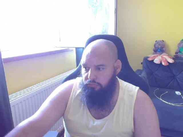 guessswho24