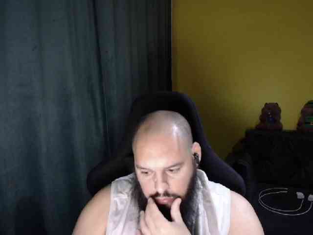 guessswho24
