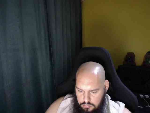 guessswho24
