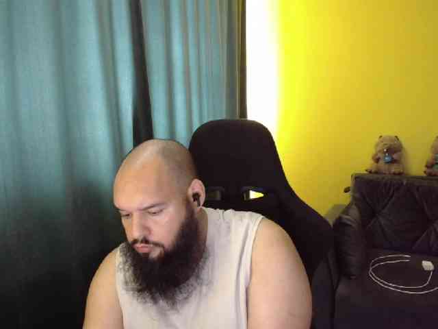 guessswho24
