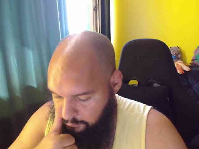 guessswho24
