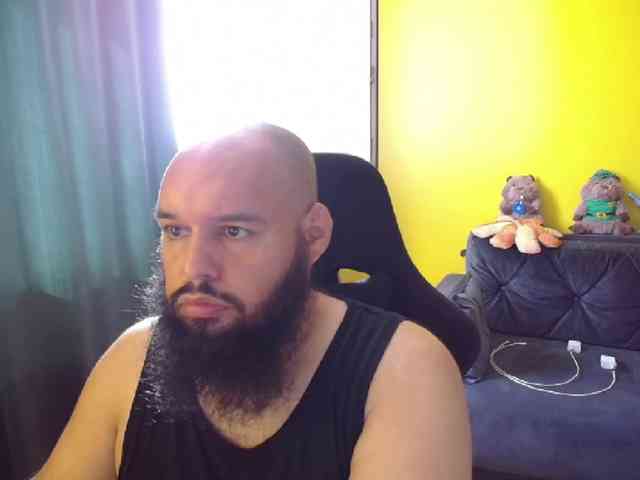 guessswho24