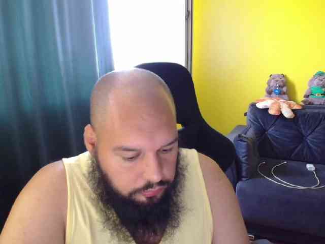 GuesssWho24