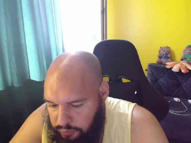 GuesssWho24