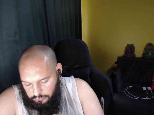 guessswho24
