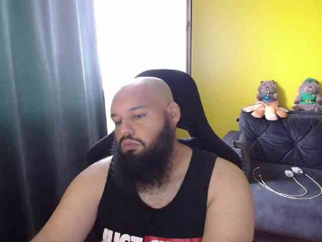 guessswho24