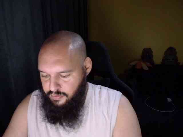 GuesssWho24